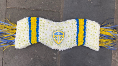 Football scarf - Football scarf available in your choice of club colours